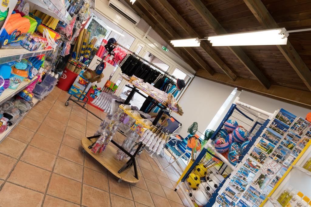 גרימו La Pinede Camping מראה חיצוני תמונה